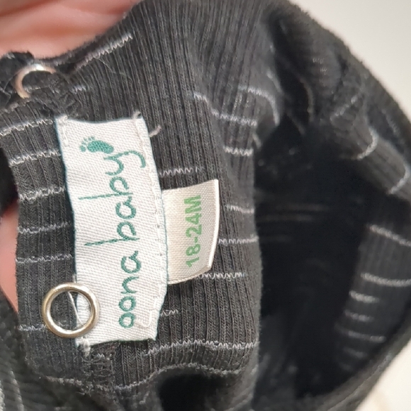 Black and Gray Kids Footie Oona Baby 18-24 Months - Picture 2 of 2